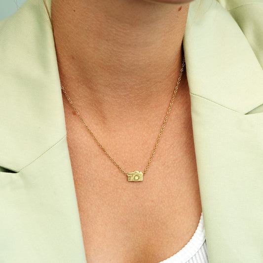 COLLECTING MEMORIES Necklace