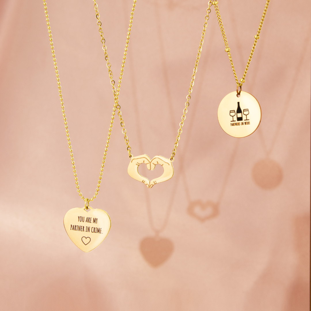 FRIENDS FOREVER Necklace